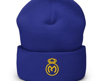 Gorro de fútbol con puños bordados y diseño minimalista de Los Blancos Madrid