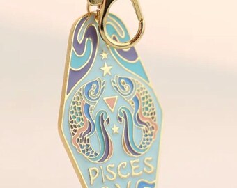 Zodiac Keyring Keychain Pisces perfect gift for her. Christmas Birthday metal astrology charm FREE DELIVERY POSTAGE