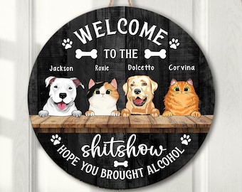 Custom Dog Cat Welcome Door Sign, Personalized Pet Sign, Welcome Door Hanger, Dog Welcome Sign, Cat Welcome Sign, Front Door Outdoor Decor