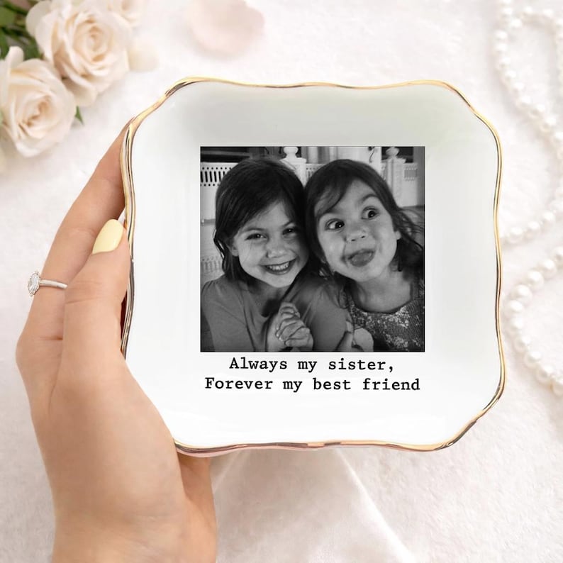 Personalized Sister Photo Jewelry Dish, Custom Ceramic Trinket Tray for Best Friend Wedding Day, Soul Sister Gift, Gift for Bridesmaids Bild 2