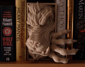 Werewolf Book Nook, 3D Printed Fantasy Horror Bookend