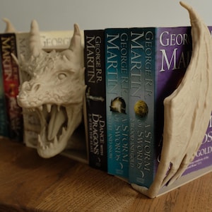 Dragon Book Nook With Wings Bookends, 3d printed bookshelf décor!
