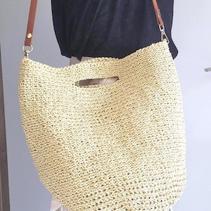 Crochet Raffia Tote Bag: Handmade Beige Beach Shoulder Bag
