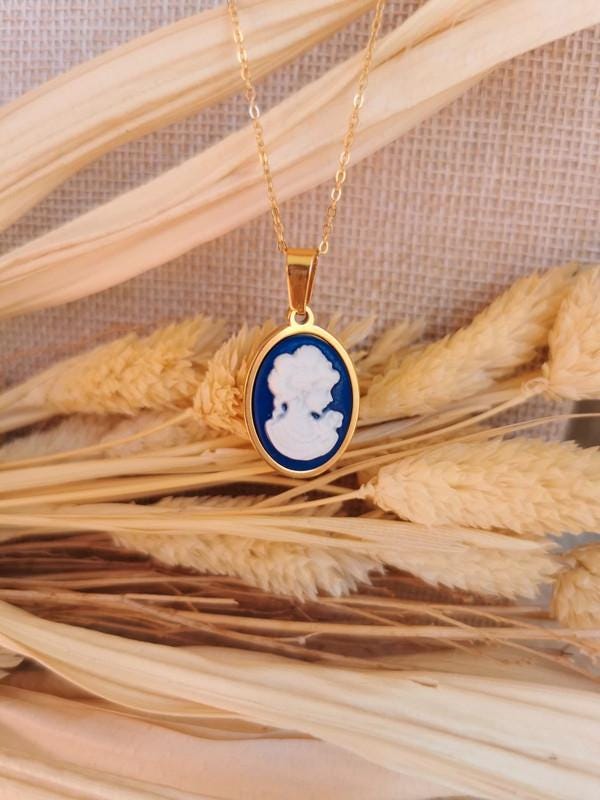 Pendentif Camée Bleu En Or 18 Carats - Bijou Ancien Et élégant - Occasion