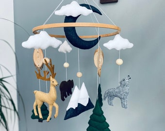 Mobile pour lit de bébé Wooldland, mobile pour bébé, mobile forêt, loup et ours, mobile pour bébé, mobile pour chambre d'enfant, décoration de chambre d'enfant, cadeau de baby shower, mobile Woodland