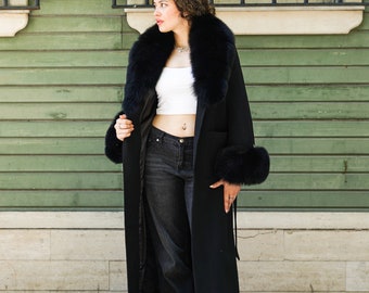 Black Color Long Cashmere Coat Fox Fur Collarand and Cufs
