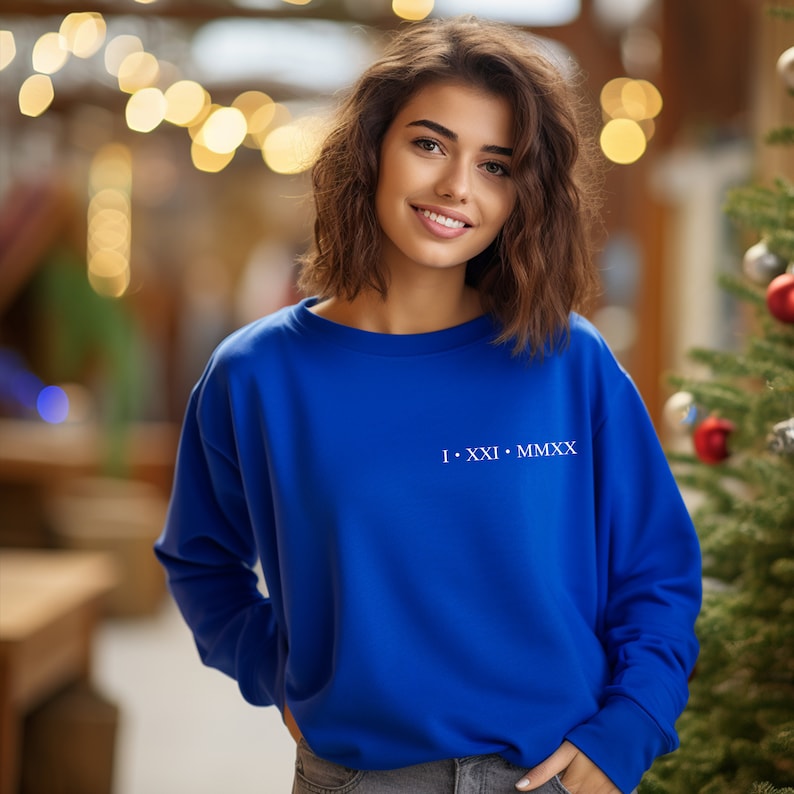 Sweat à capuche personnalisé avec chiffres romains, cadeau pour les couples image 6