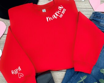 Personalised Mama Papa Sweatshirt & Custom Sleeve, Presents for Mum, Mama Sweatshirt for First Mothers Day Gift Ideas for Mum On Mothers Day