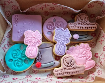 Bridgerton Fondant Cookies