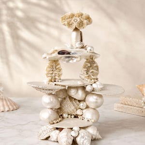 White and Silver Seashell Jewelry Holder, Sand Dollar Jewelry Stand