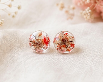 Wildflower Stud Earrings, Real Pressed Flower Studs, Resin Floral Earrings, Botanical Jewelry, Nature Gift