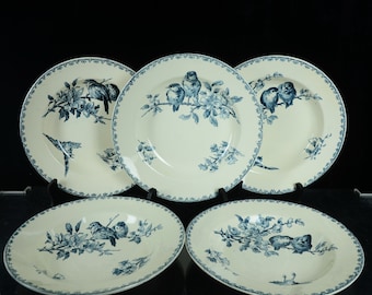 Sarreguemines ironstone deep plate, Favori model, in blue, in good condition (lot no. 1)