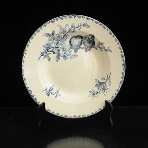 Terre de fer de Sarreguemines assiette creuse modèle Favori bleu(lot 8)
