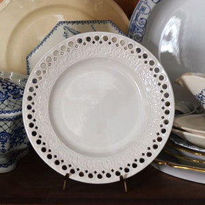 Creil Montereau Rare old openwork plate from the 19th century, excellent condition