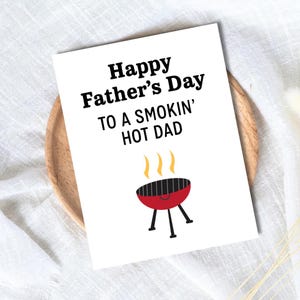 Carte de fête des pères Smokin Hot Dad pour le gril | Carte drôle de fête des pères pour papa grand-père mari | Anniversaire papa | Papa Grand-père Grand-père