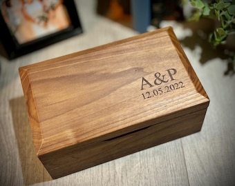 Personalized Walnut Keepsake Box, Custom Engraved Memory Box, Wedding Keepsake, Anniversary Gift, Handmade Wood Box, Gift for Husband