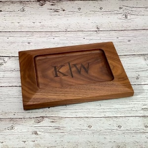 Personalized Wood Valet Tray, Personalized Wood Dump Tray, Desk Organizer, Father&#39;s Day gift, Personalized Gift, Gift for husband
