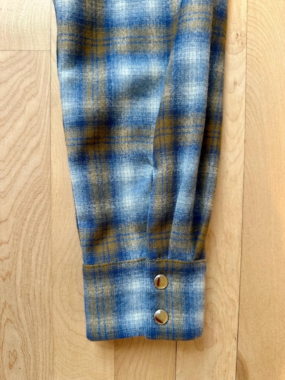 Flattering Pendleton wool button-up Western shirt… - image 5