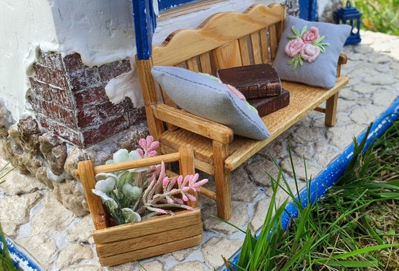 Mini Banc En Bois Pour Maison De Poupées – Accessoire Jardin & Scène Photo 13 Cm Rustique