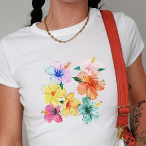 Hibiscus Flower Baby Tee: Y2K Fitted Graphic Shirt