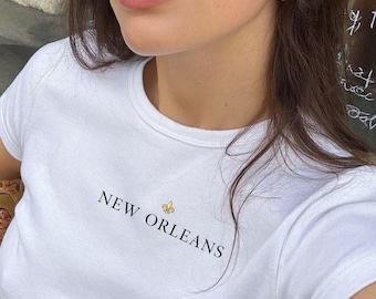 New Orleans Baby Tee, NOLA Minimal Shirt, Fleur de Lis Tee, French Quarter Outfit, Louisiana Travel Top, City Aesthetic Tee