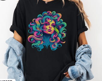 Camiseta con pelo de serpiente de Medusa, Camiseta de serpiente de Medusa, Camiseta de Gorgo, Camiseta de la diosa mítica Medusa, Mitología griega, Camiseta con cabeza de serpiente, Camiseta de bruja