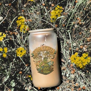 Summerween Frosted Glass Can: Spooky Halloween Tumbler with Bamboo Lid