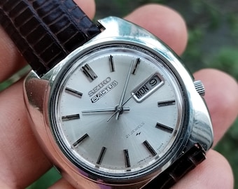 希少なセイコー5アクタスSS Ref. 6106-8760、ヴィンテージクラシック