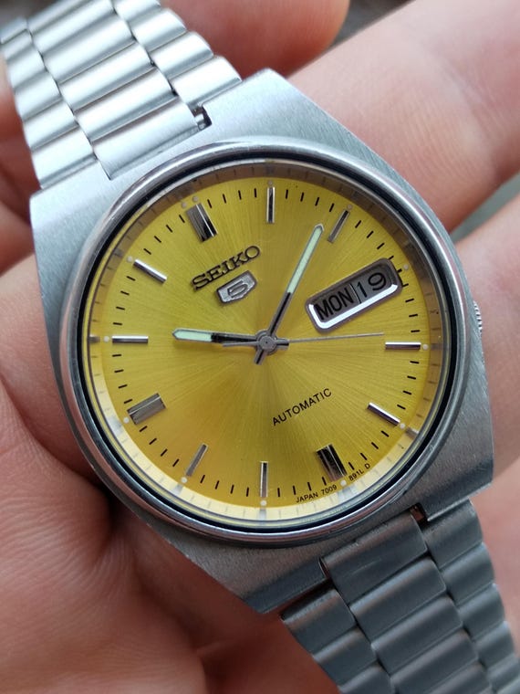 Vintage Refurbished Seiko 5 Automatic Watch - 1980s Yellow Dial - Etsy