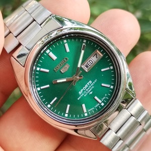 Vintage Refurbished Seiko 5 Automatic Watch - 1980s Green Dial - Etsy