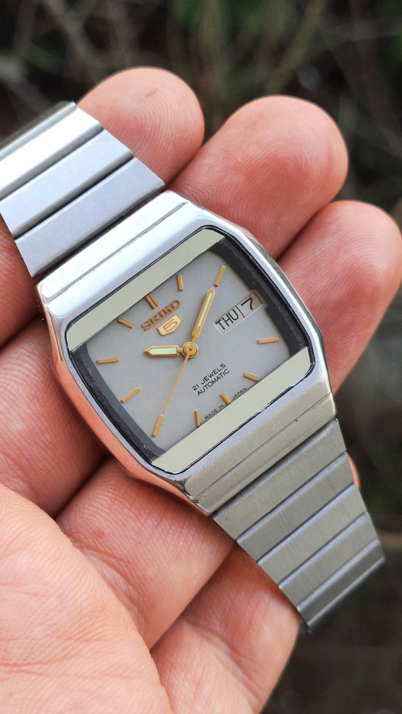 Seiko 5 tv dial sale