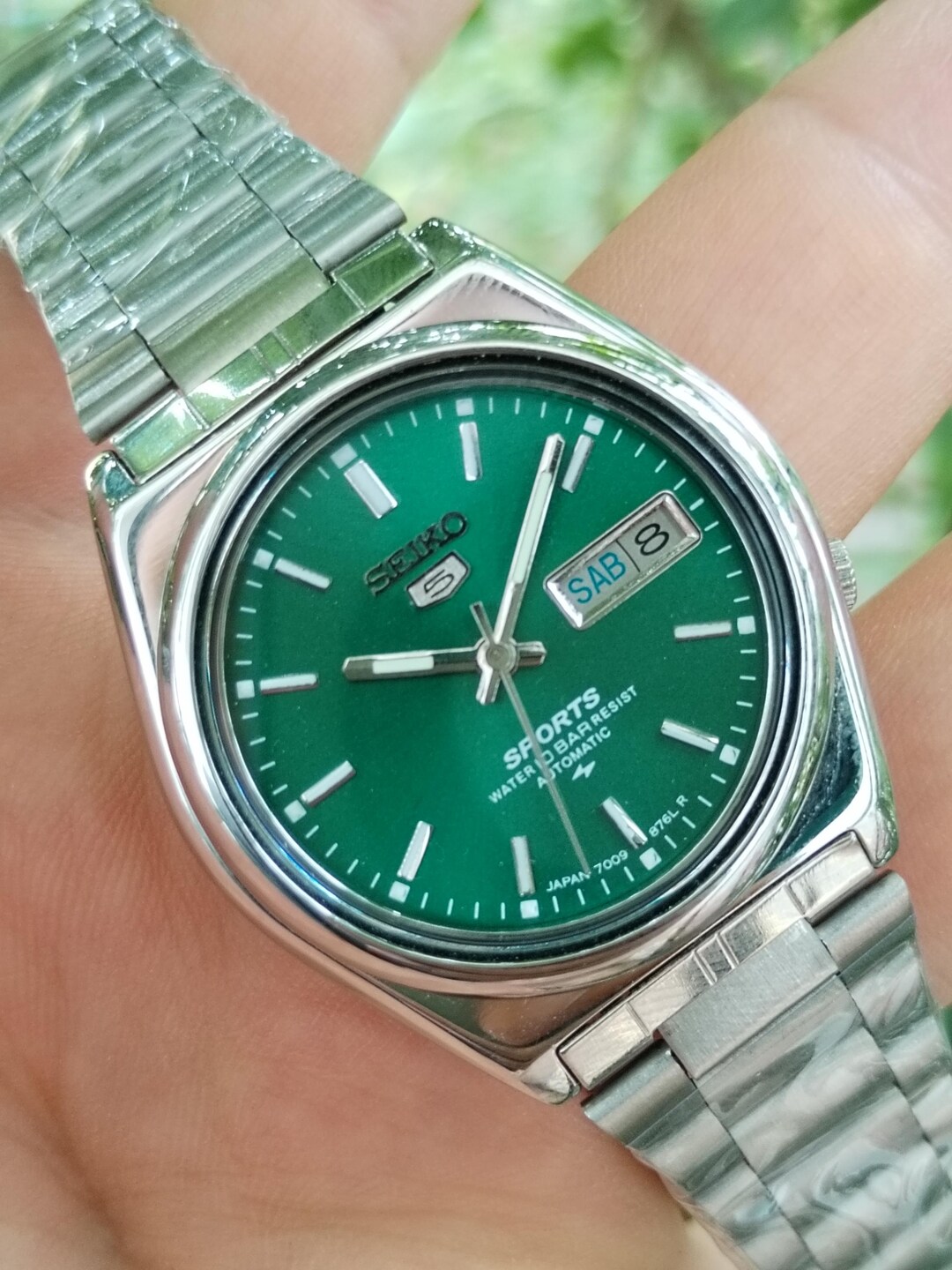 Vintage Refurbished Seiko 5 Automatic Watch - 1980s Green Dial - Etsy