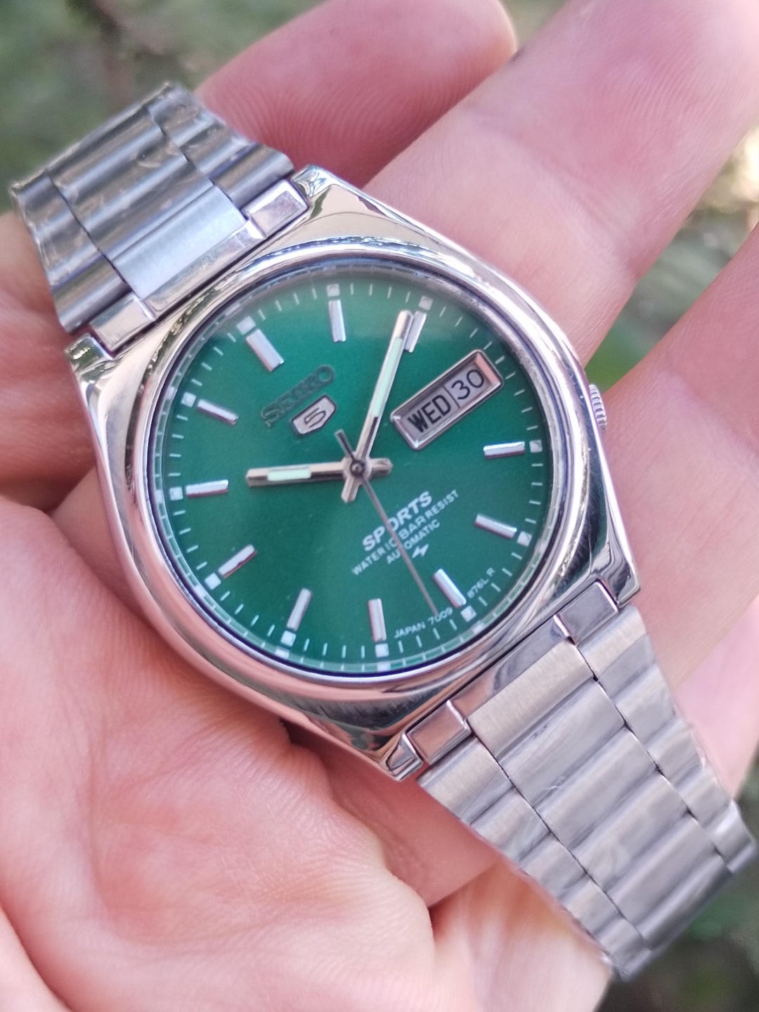Vintage Refurbished Seiko 5 Automatic Watch - 1980s Green Dial - Etsy
