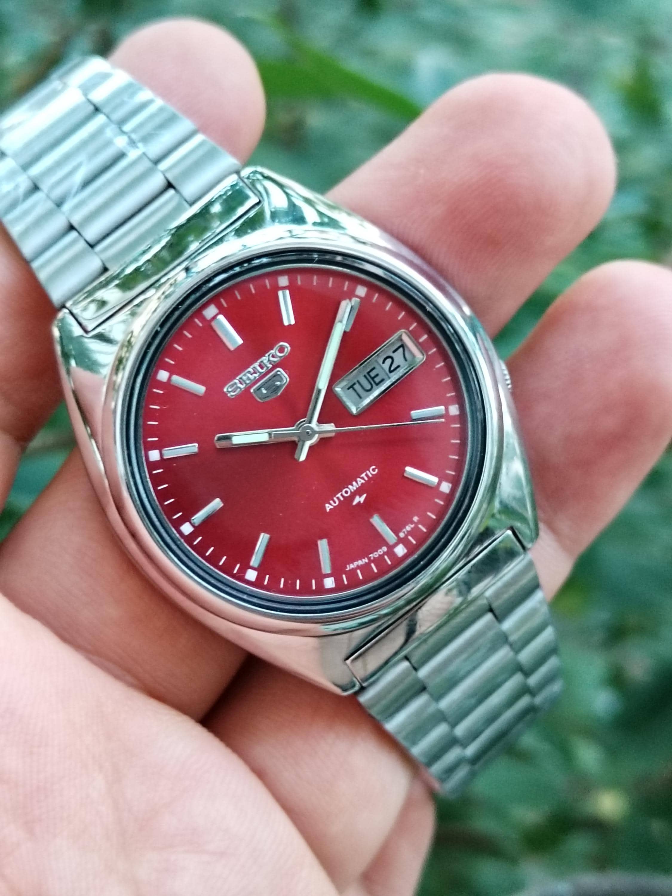 Vintage Refurbished Seiko 5 Automatic Watch - 1980s Red Dial - Etsy