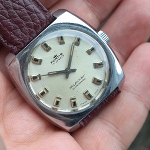 Fortis Schweizer Zifferblatt