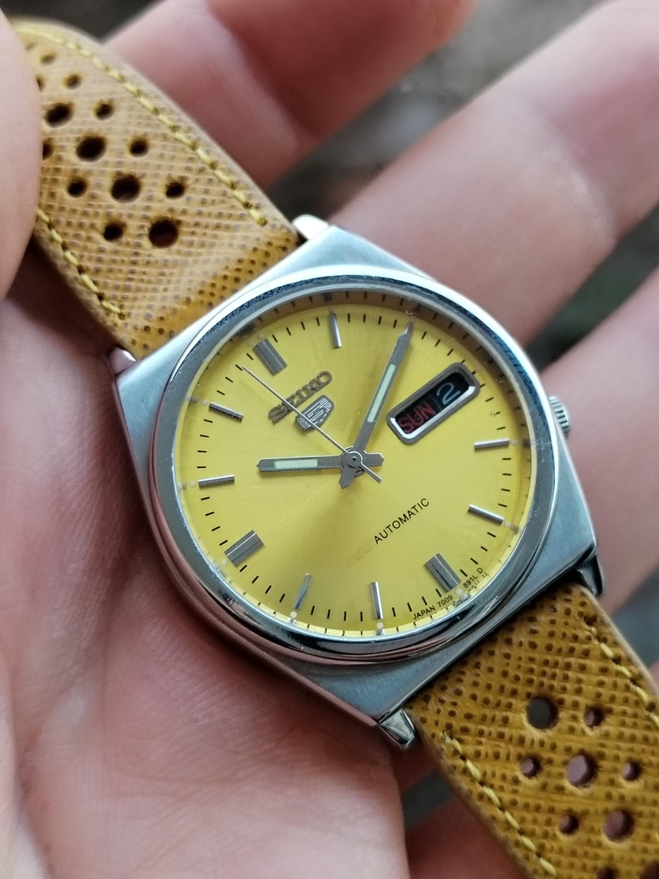 Vintage Seiko Automatic 7009 Caliber Yellow Dial Mens Watch - Etsy