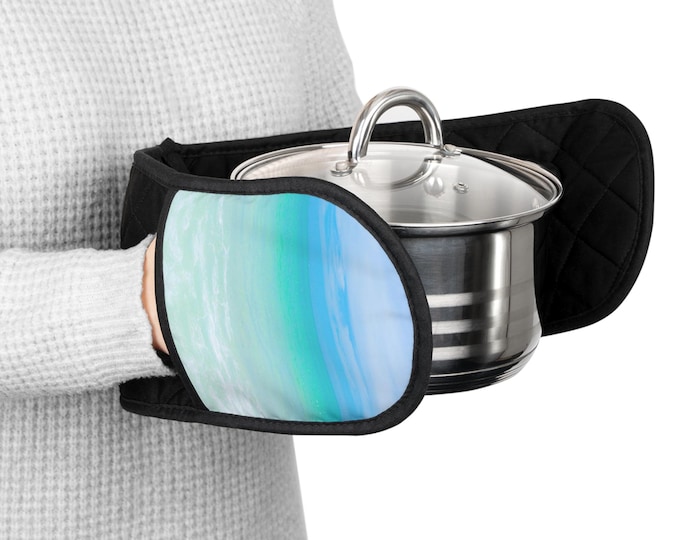 Blue Ice Ocean Inspired Oven Mitt, Kitchen Chef Accessory, Seafoam Cooking Gloves, Nautical Pot Holder, Coastal Baking Tool, Turquoise Hot