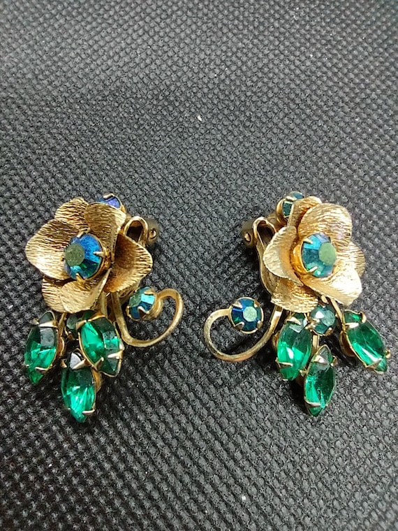 Vintage Crystal Flower Clip Ons