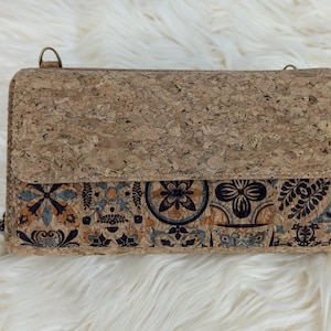 Kork HandyTasche, Kork Handybörse, vegane Handytasche, Crossbody Handytasche vegan, Umhängetasche Geschenk für Frauen, Damenbörse Geburtstag