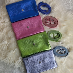 Damen Leder Umhängetasche glänzend, metallic Glitzer, Grossbody Bag, Glitzer Clutch, Hochzeit, Party, Geschenk Frauen, Geburtstag, Theater
