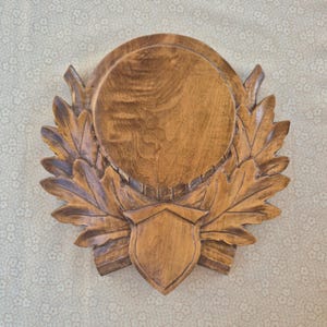 Hand-Carved Wooden Antler Mount Plaque –Hunting Lodge Decor -  Linden Wood, 26x27 cm | Rustic European Trophy Base for Antlers