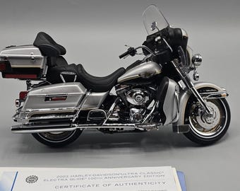 Franklin Mint 2003 Harley-Davidson Ultra Classic Electra Glide 100th Ann 1/10