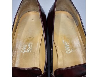 Vintage Salvatore Ferragamo Brogue Slip on Burgundy Loafers  display picture 1