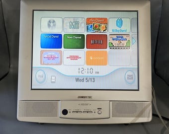 Sylvania LCD TV Model 6615LF4 15" Built In Stand Tested! Works Great!