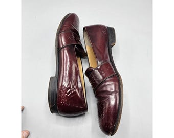 Vintage Salvatore Ferragamo Brogue Slip on Burgundy Loafers 