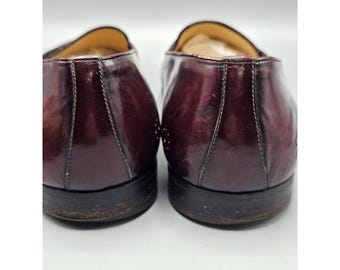 Vintage Salvatore Ferragamo Brogue Slip on Burgundy Loafers  display picture 1