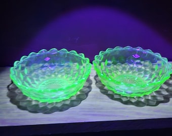 Vintage Jeanette PAIR 2 Uranium Vaseline  Cubist Cube Pointed Small Bowls 4.5"