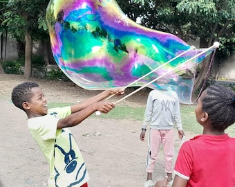 Giant Bubble Learning Kit for Schools – Wooden Wands and 5L Solution