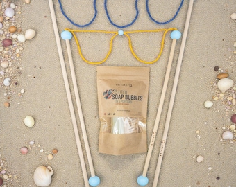 Montessori-Inspired Giant Bubble Set – Wooden Wands with 5L Solution