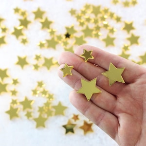 Stelle acriliche a specchio dorato, decorazione a forma di stella dorata, spazi vuoti per artigianato, spazi vuoti tagliati al laser, spazi vuoti per stelle di Natale. Varie dimensioni.